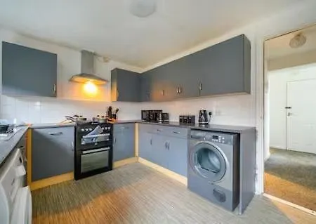 Bright Double Ls16 Near Airport Wifi Homestay